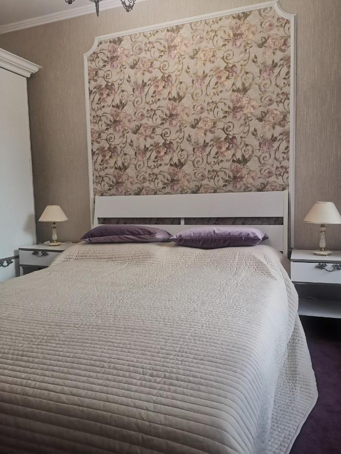Luxury Apartment Amalfi 300 M From The Beach Varna Ngoại thất bức ảnh