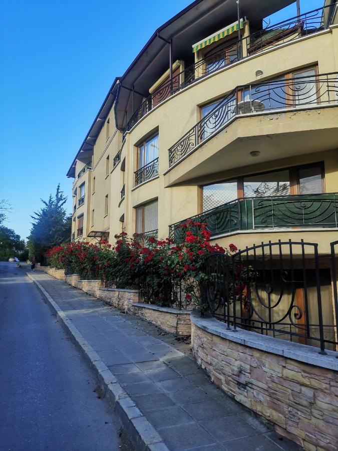 Luxury Apartment Amalfi 300 M From The Beach Varna Ngoại thất bức ảnh