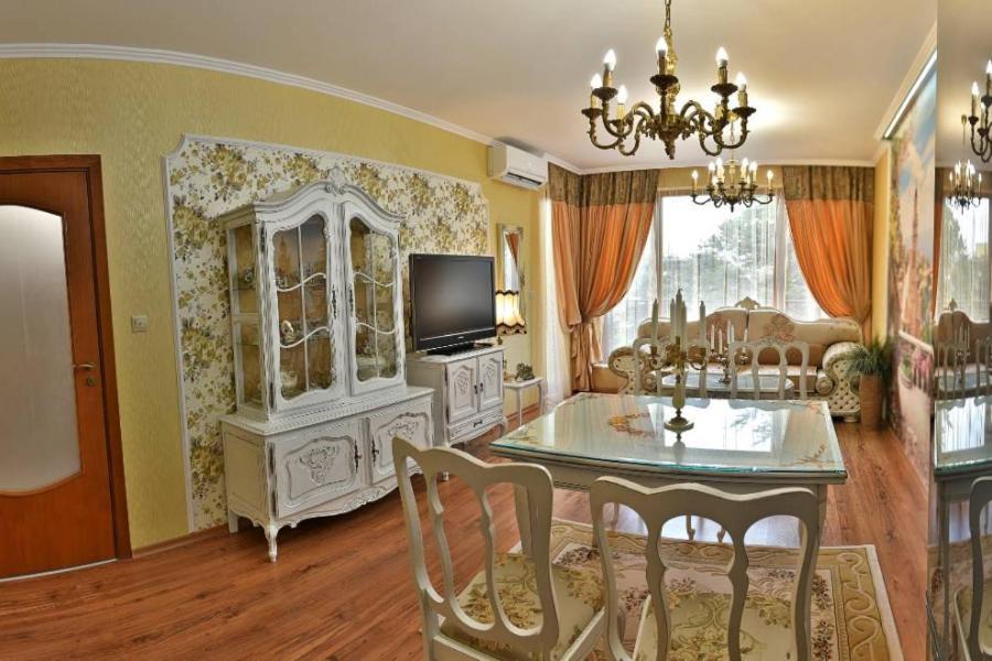 Luxury Apartment Amalfi 300 M From The Beach Varna Ngoại thất bức ảnh